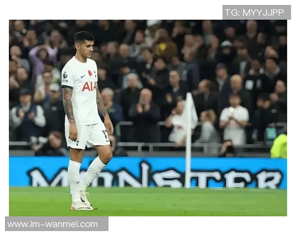 热刺官方宣布罗梅罗因两黄变红禁赛一场西蒙斯直接红牌遭禁赛三场